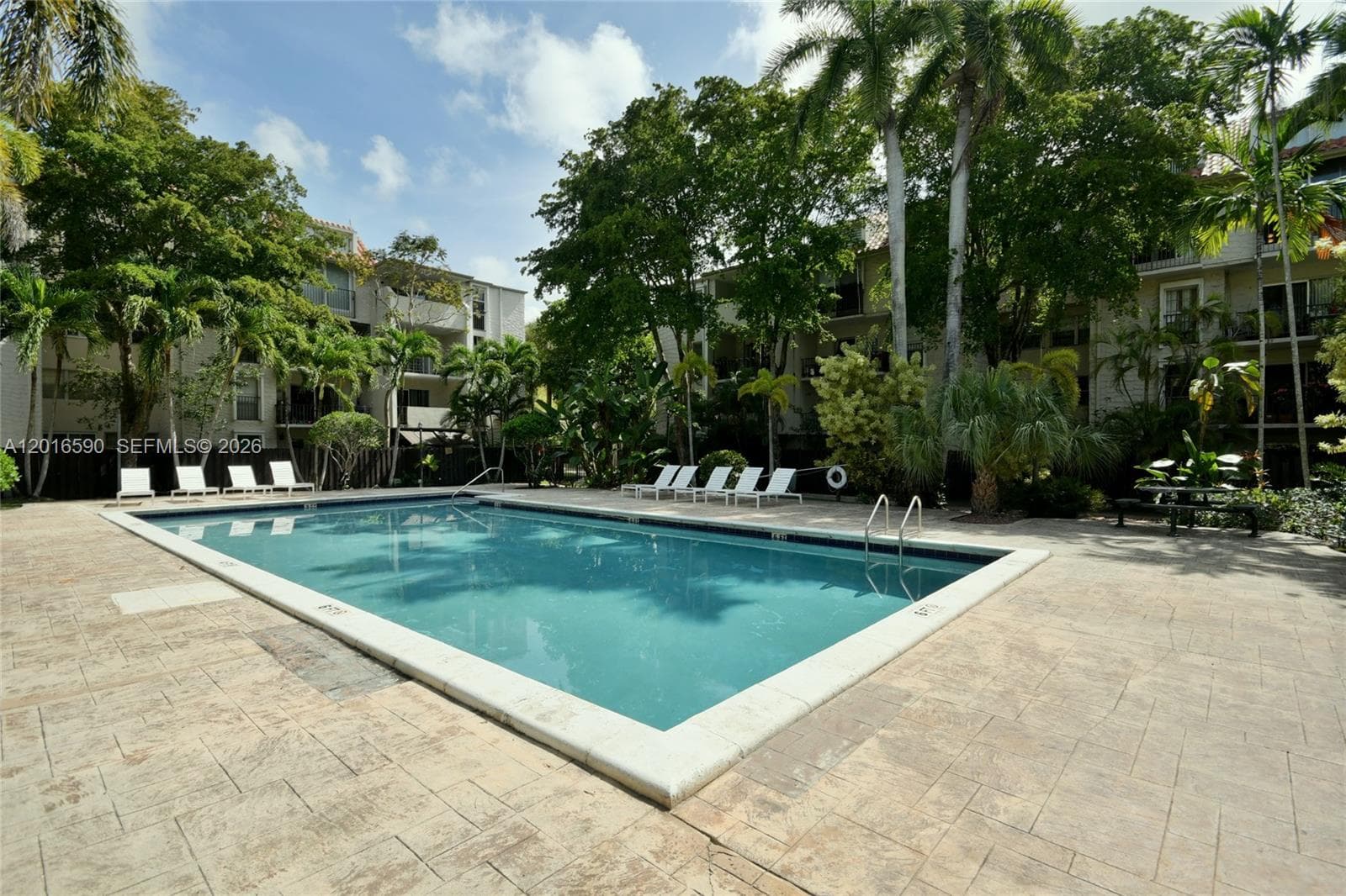 6884 N Kendall Dr # C401, Pinecrest FL 33156 — 65