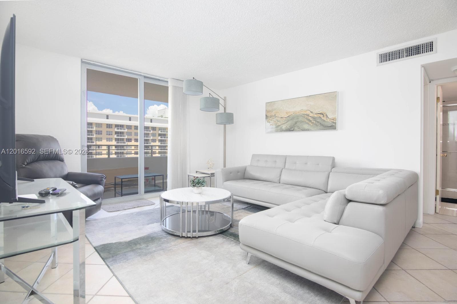 5555 Collins Ave # 14U, Miami Beach FL 33140 — 27
