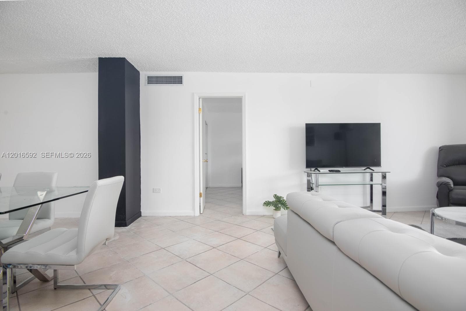 5555 Collins Ave # 14U, Miami Beach FL 33140 — 16