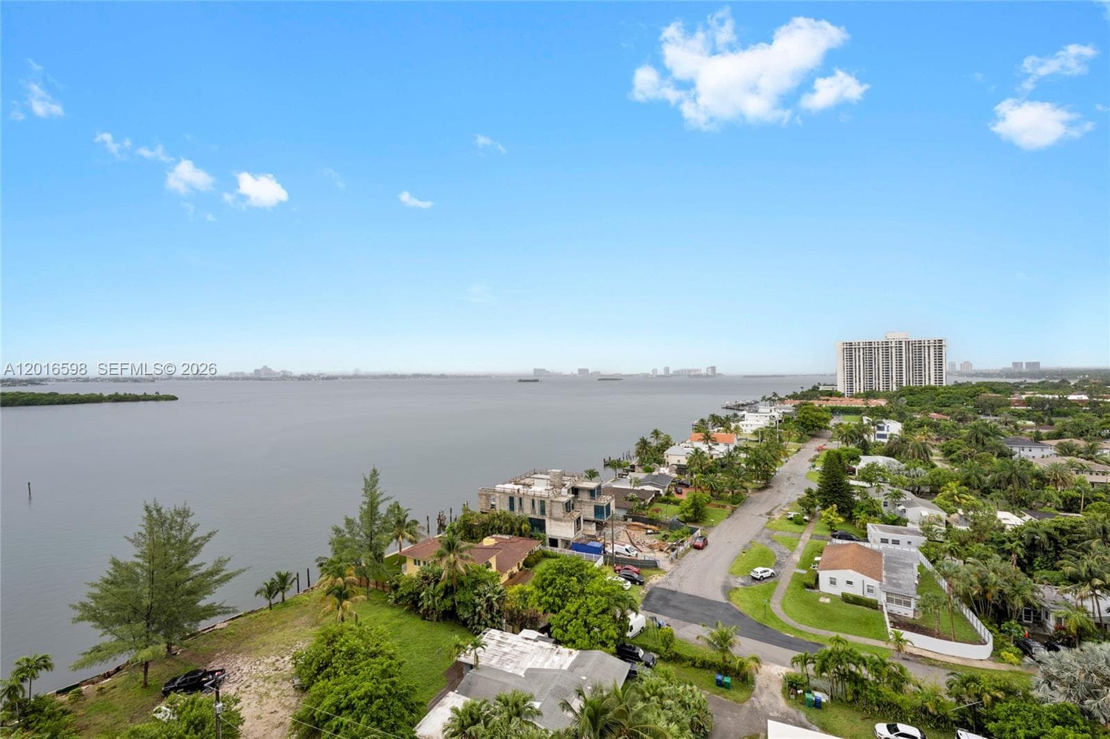 11113 Biscayne Blvd # 1253, Miami FL 33181 — 27
