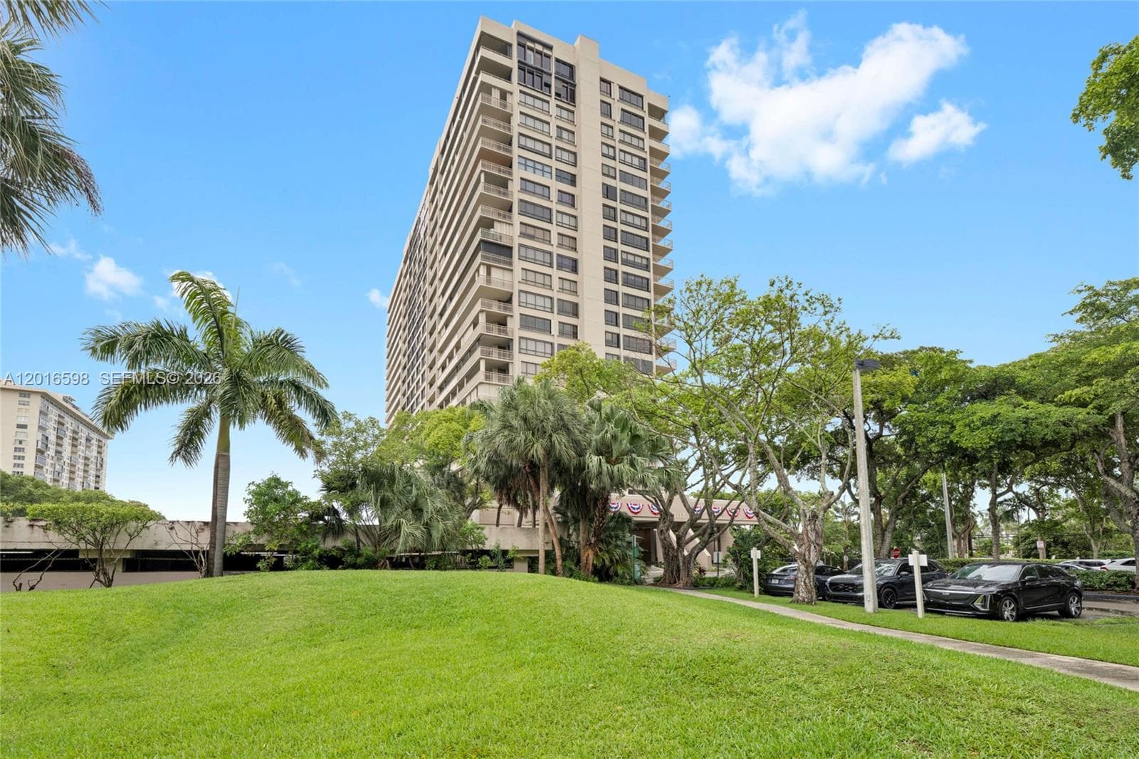 11113 Biscayne Blvd # 1253, Miami FL 33181 — 33
