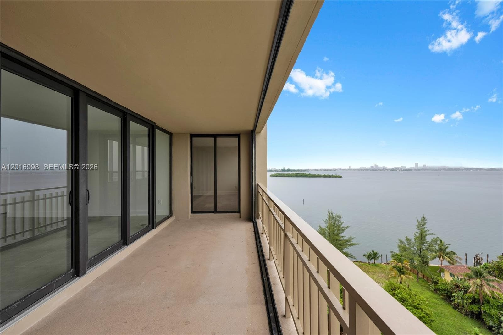 11113 Biscayne Blvd # 1253, Miami FL 33181 — 25