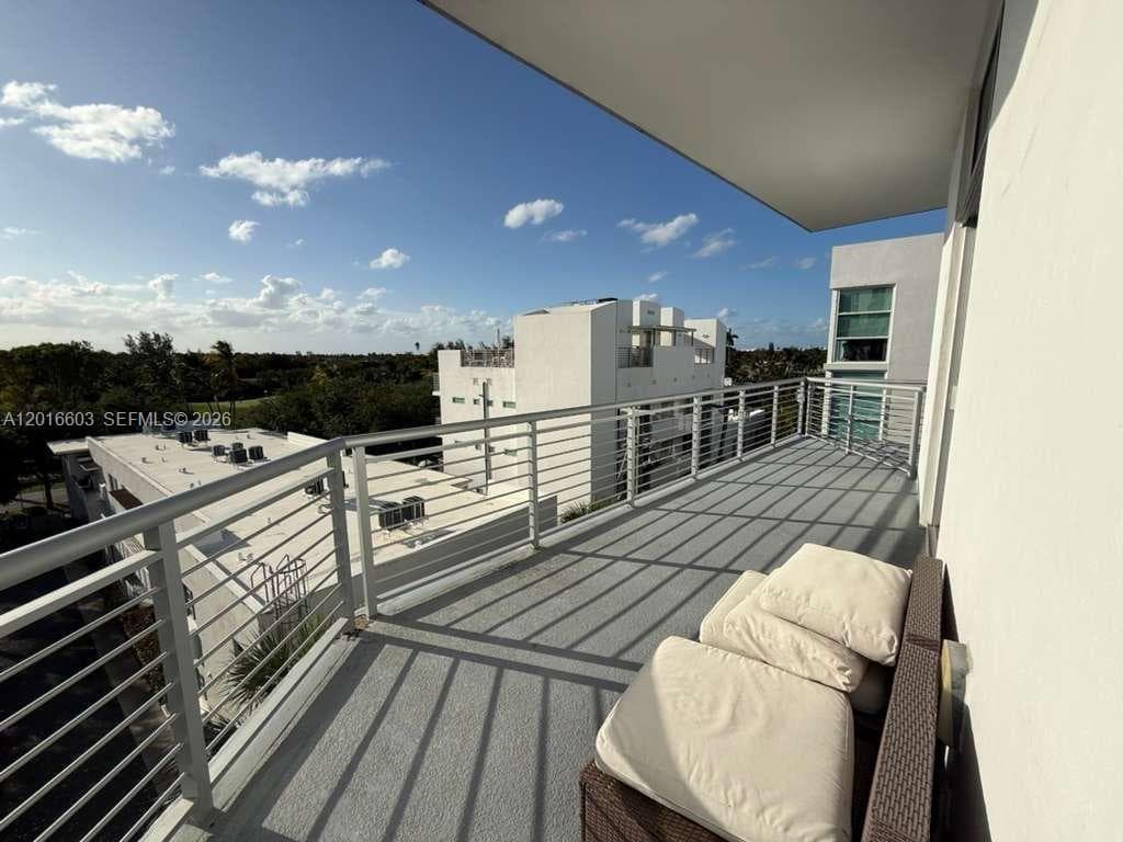 2001 Meridian Ave # 523, Miami Beach FL 33139 — 20