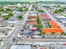 900 Palm Ave, Hialeah FL 33010 — 1