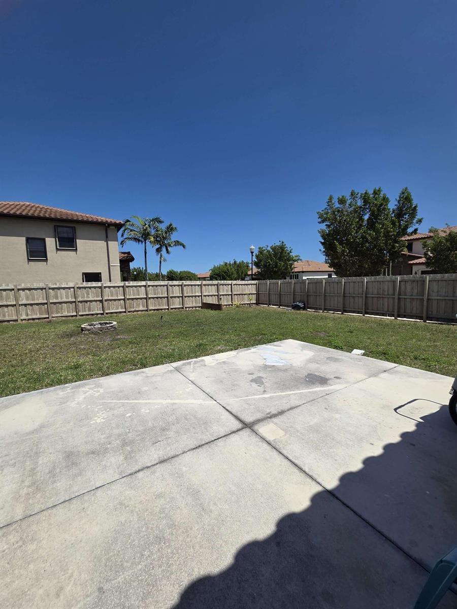 195 SE 24th Court, Homestead FL 33033 — 6