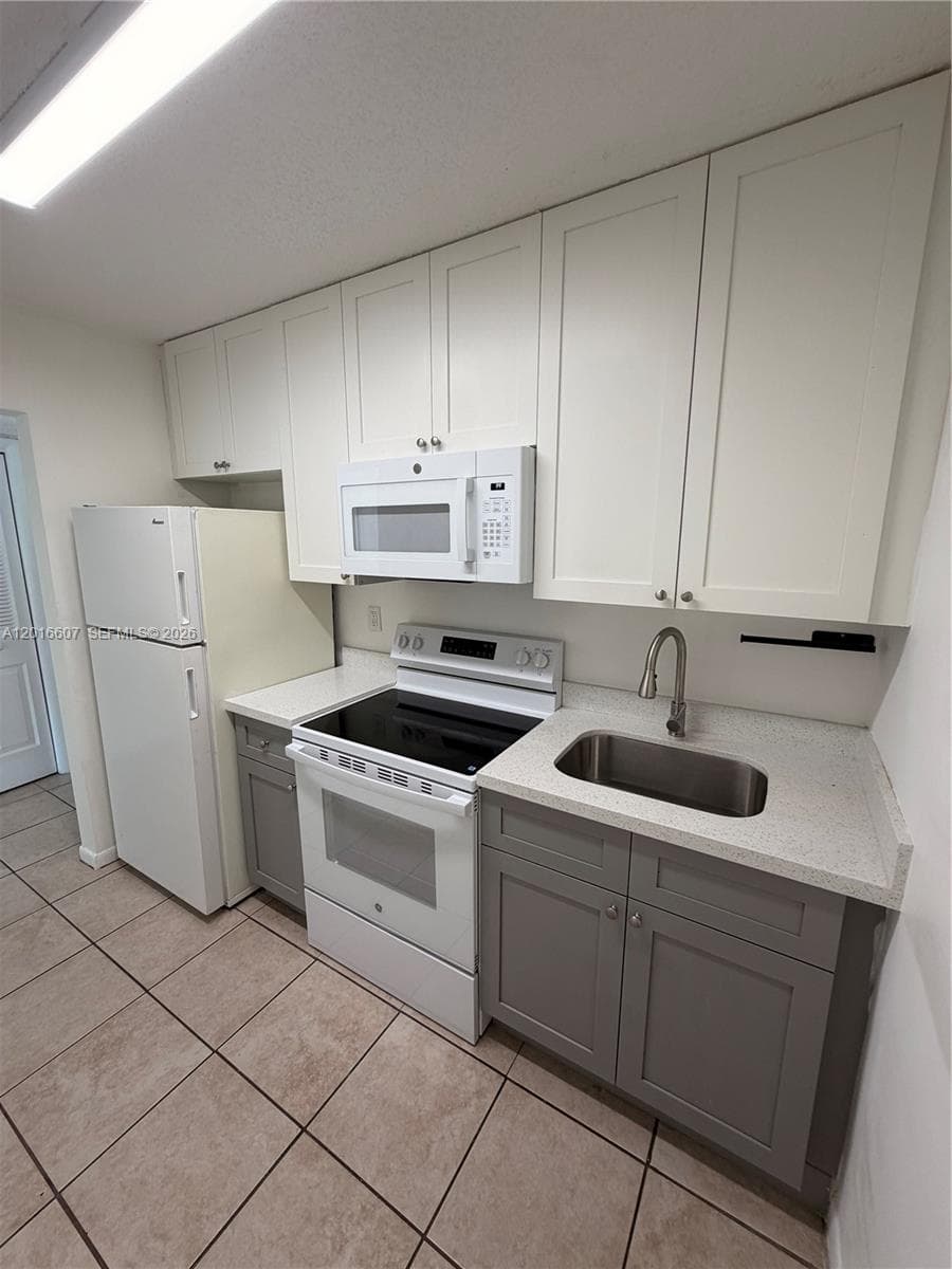 6990 NW 186th St # 210A, Hialeah FL 33015 — 2