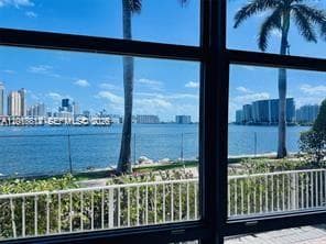 19101 NE 36th Ct # 112, Aventura FL 33180 — 1