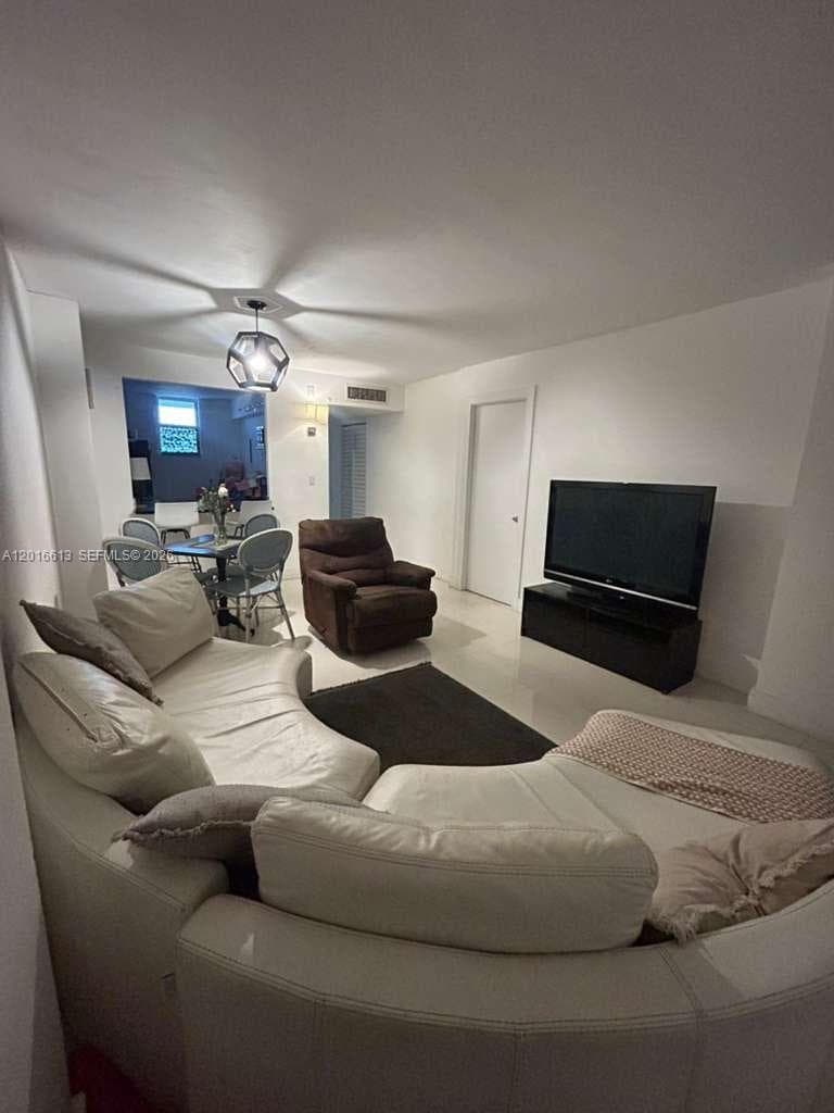 2903 N Miami Beach Blvd # 906, North Miami Beach FL 33160 — 28