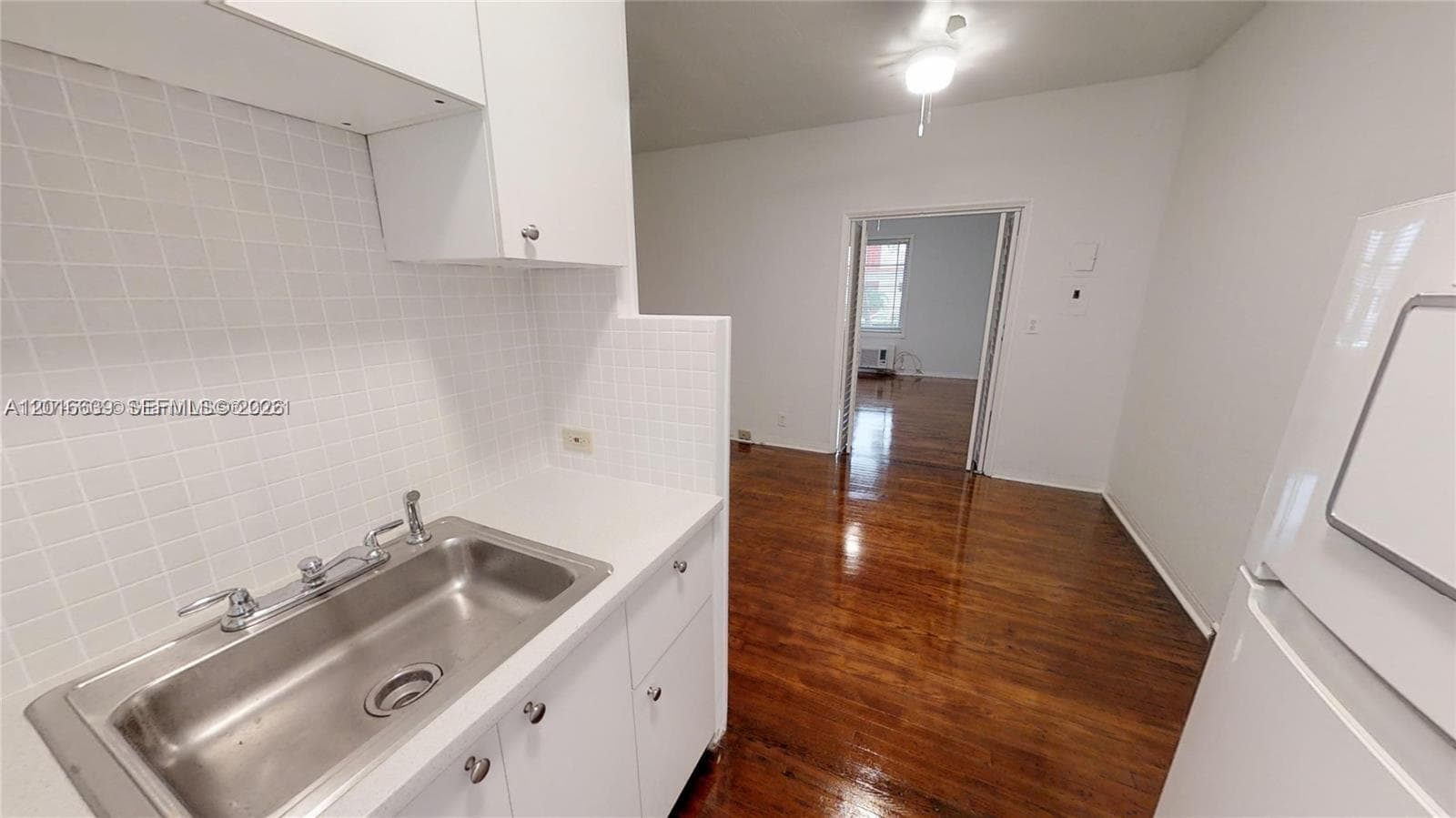 639 12 street # 3, Miami Beach FL 33139 — 2