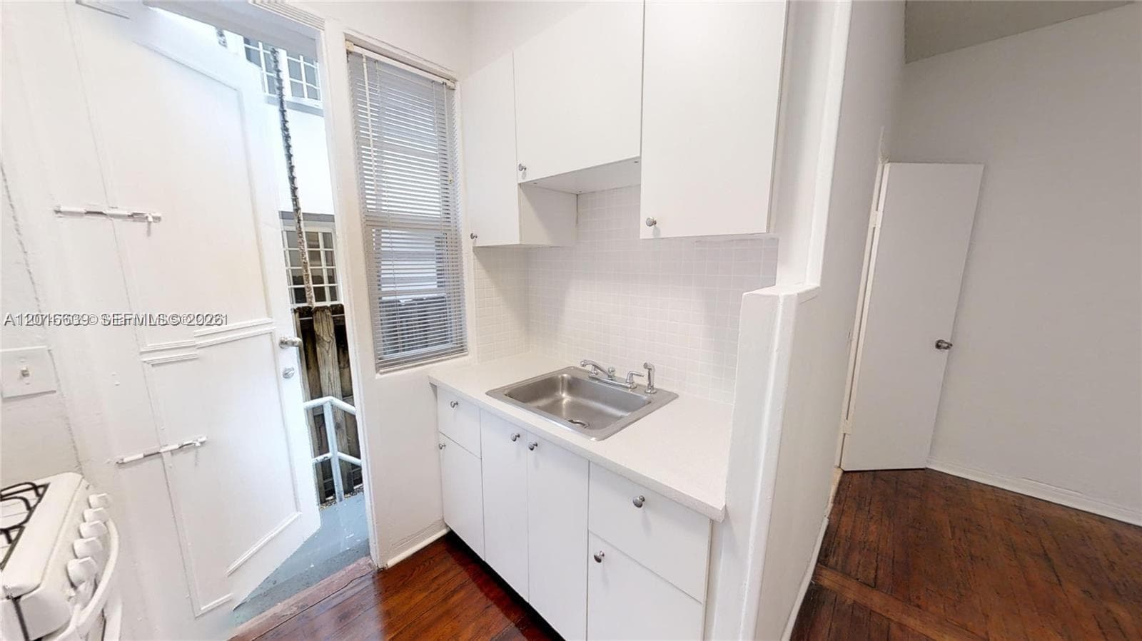 639 12 street # 3, Miami Beach FL 33139 — 1