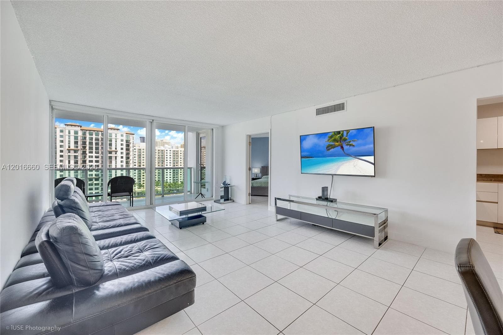 100 Bayview Dr # 1231, Sunny Isles Beach FL 33160 — 17