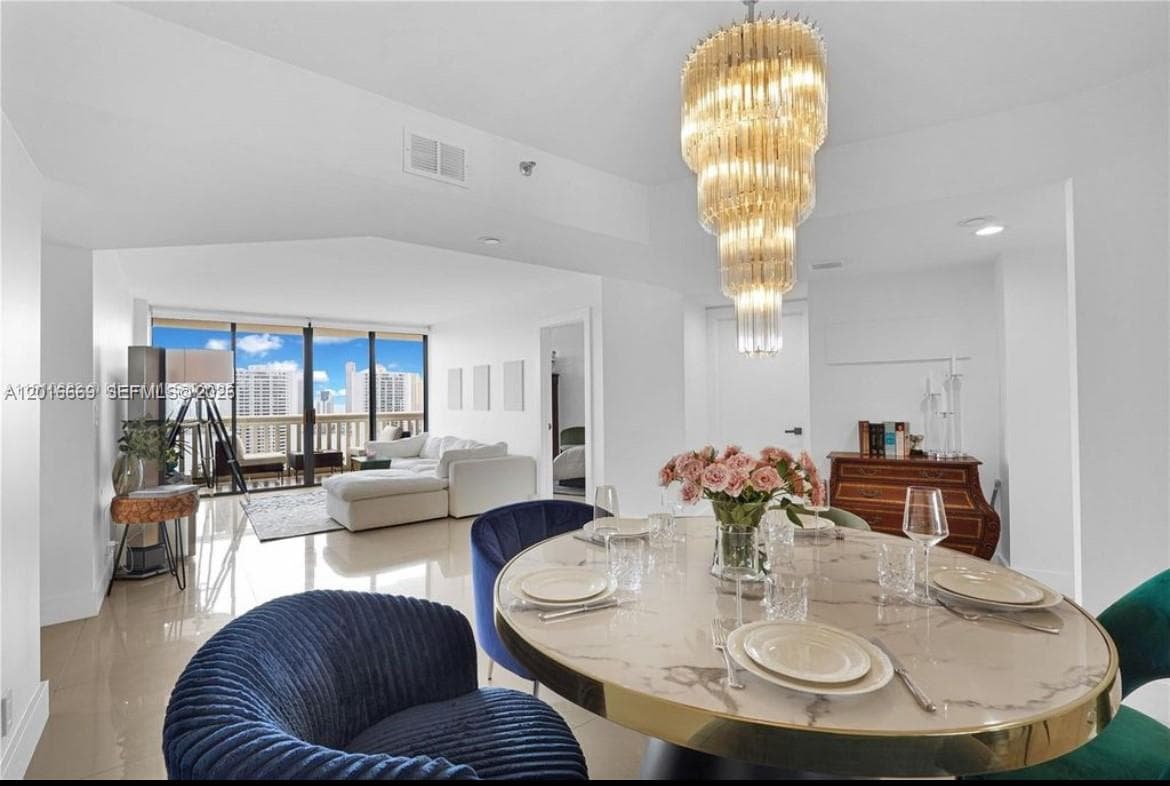 1000 W Island Blvd # 2508, Aventura FL 33160 — 5