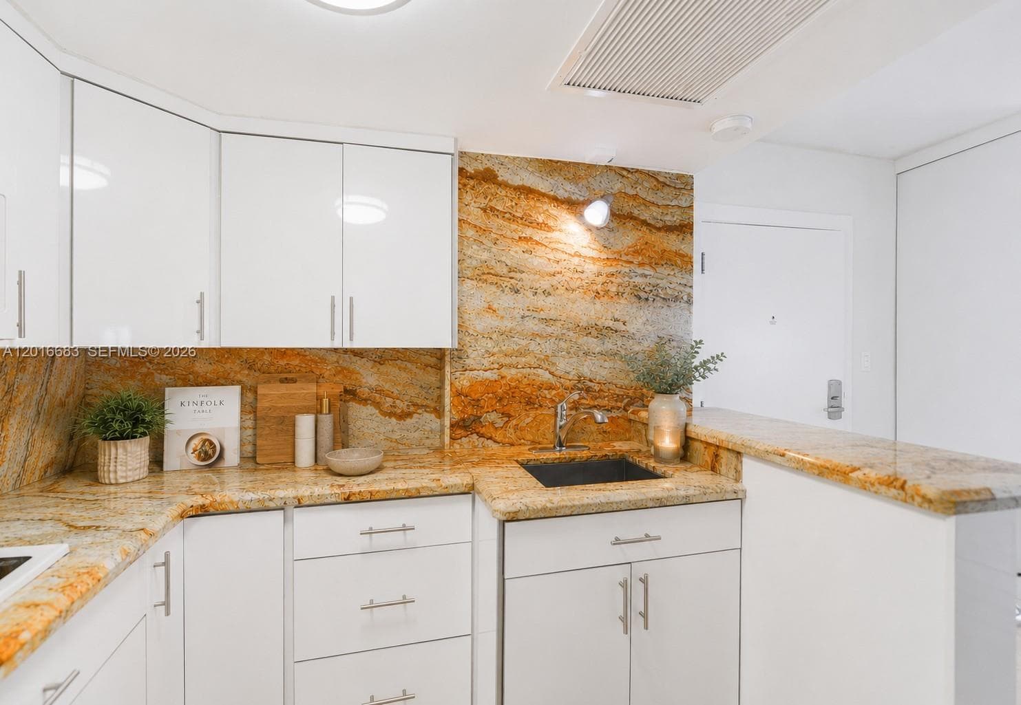 19201 Collins Ave # 609, Sunny Isles Beach FL 33160 — 3