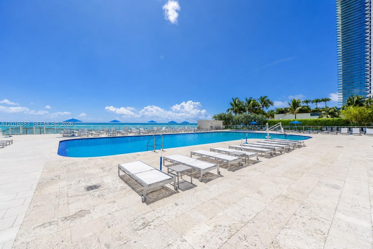 19201 Collins Ave # 609, Sunny Isles Beach FL 33160 — 18