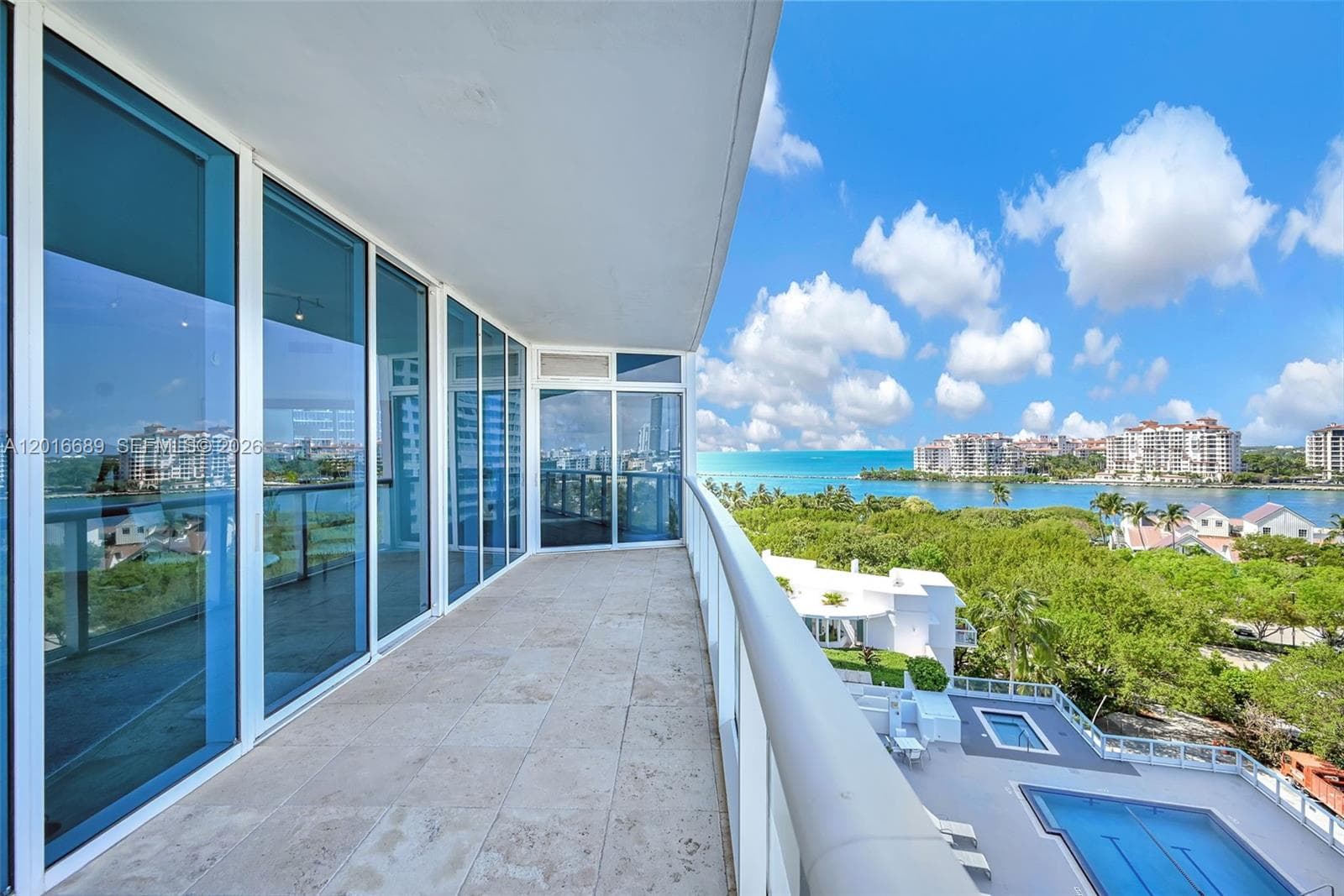 100 S Pointe Dr # 801, Miami Beach FL 33139 — 32