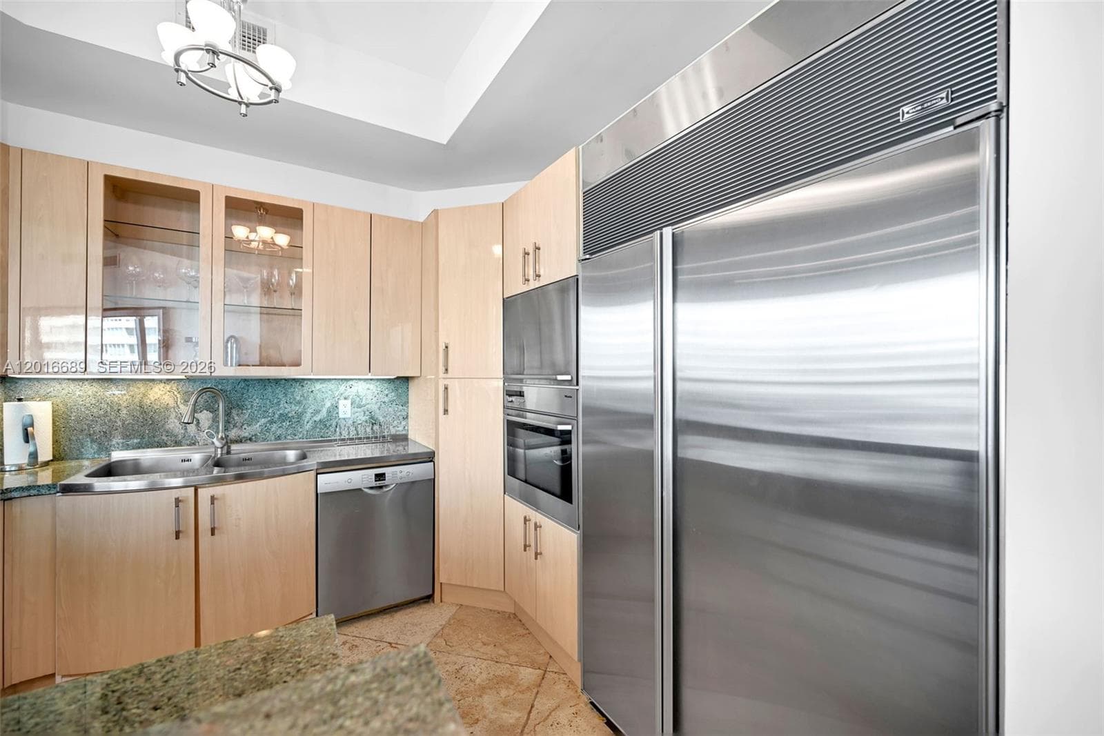 100 S Pointe Dr # 801, Miami Beach FL 33139 — 24