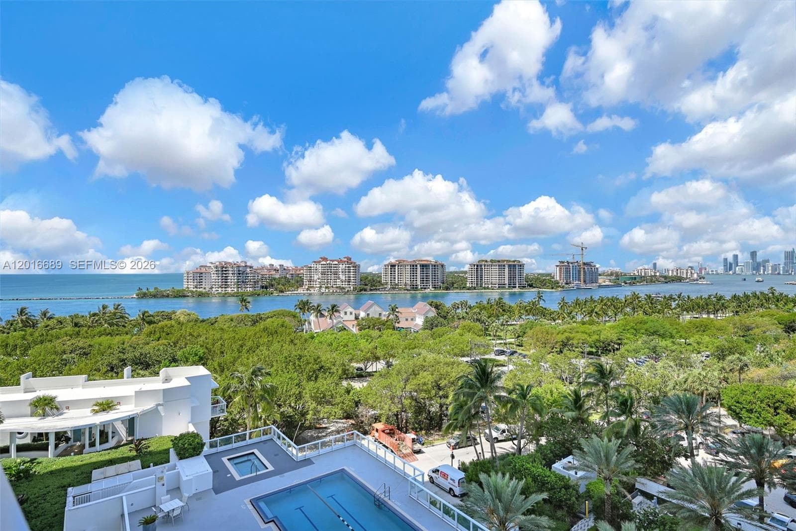 100 S Pointe Dr # 801, Miami Beach FL 33139 — 33