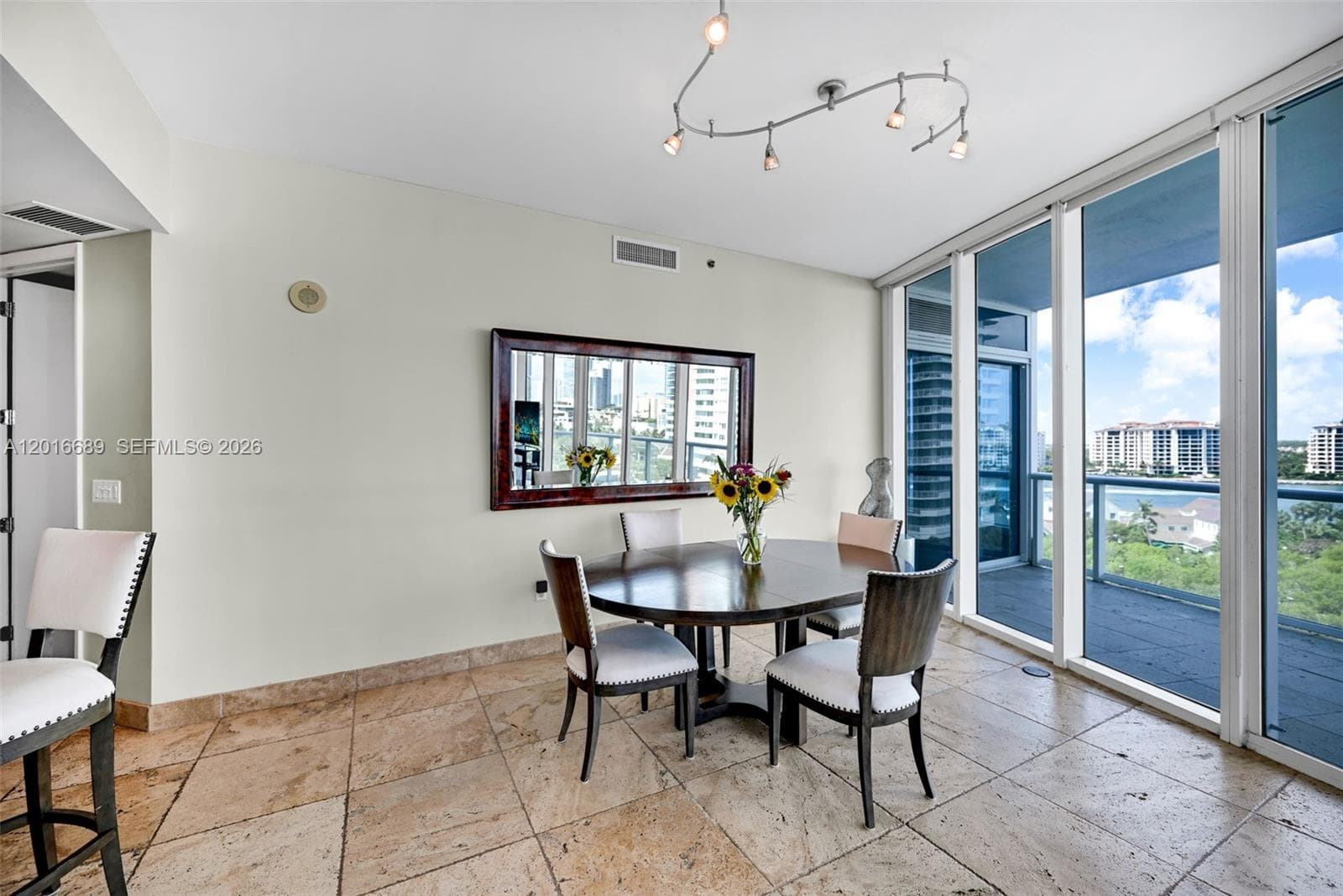 100 S Pointe Dr # 801, Miami Beach FL 33139 — 18