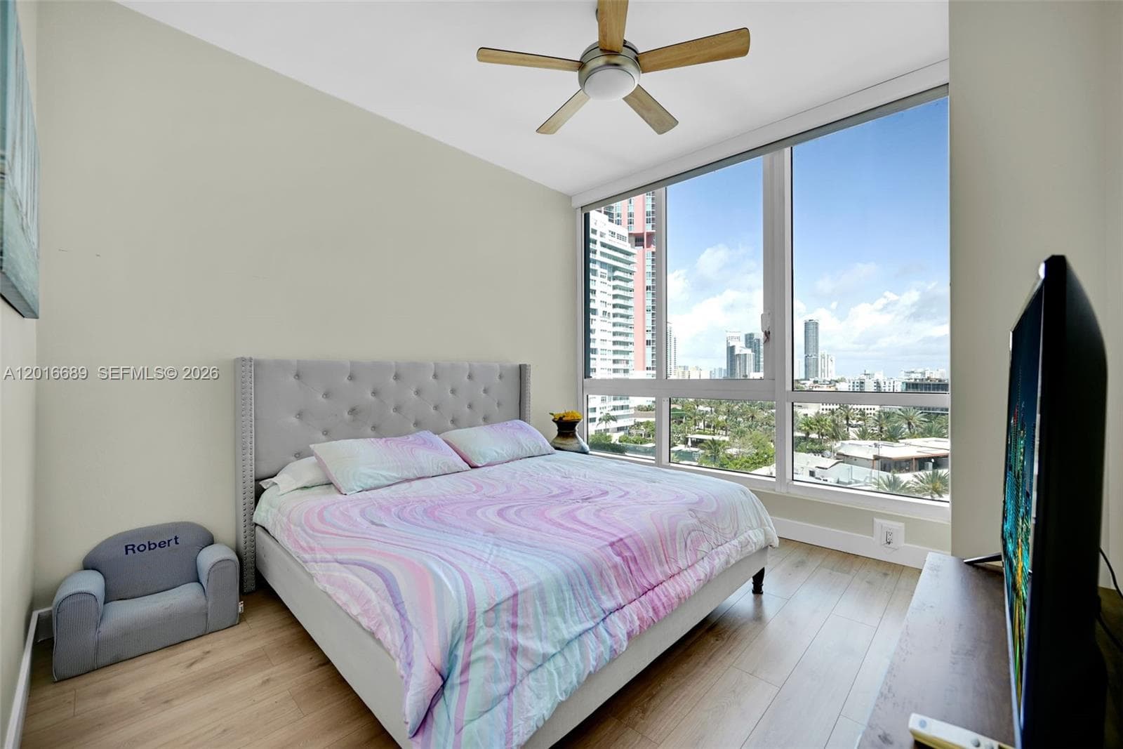 100 S Pointe Dr # 801, Miami Beach FL 33139 — 50
