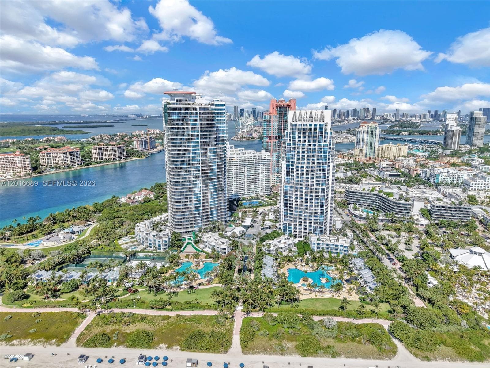 100 S Pointe Dr # 801, Miami Beach FL 33139 — 37