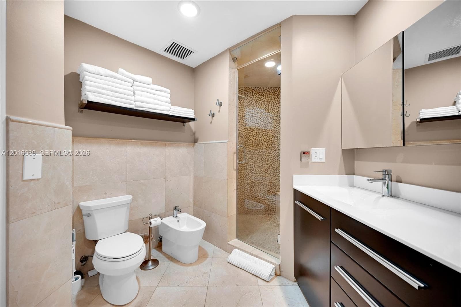 100 S Pointe Dr # 801, Miami Beach FL 33139 — 48