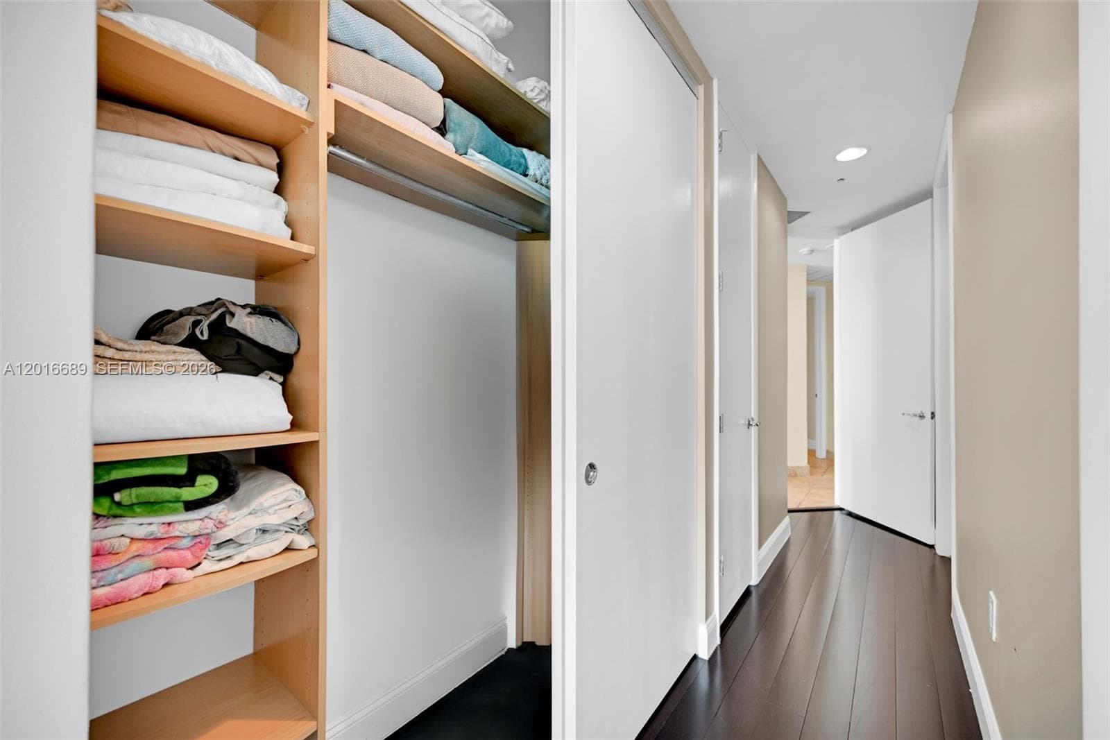 100 S Pointe Dr # 801, Miami Beach FL 33139 — 44