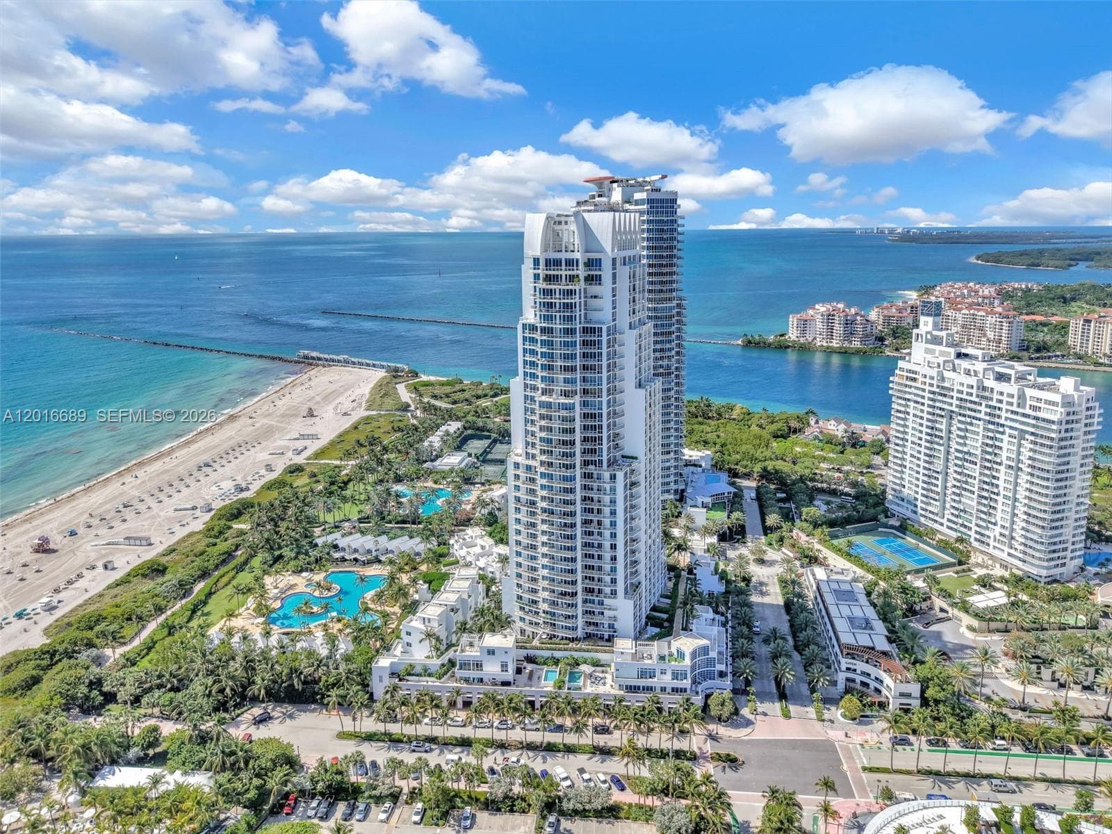 100 S Pointe Dr # 801, Miami Beach FL 33139 — 35