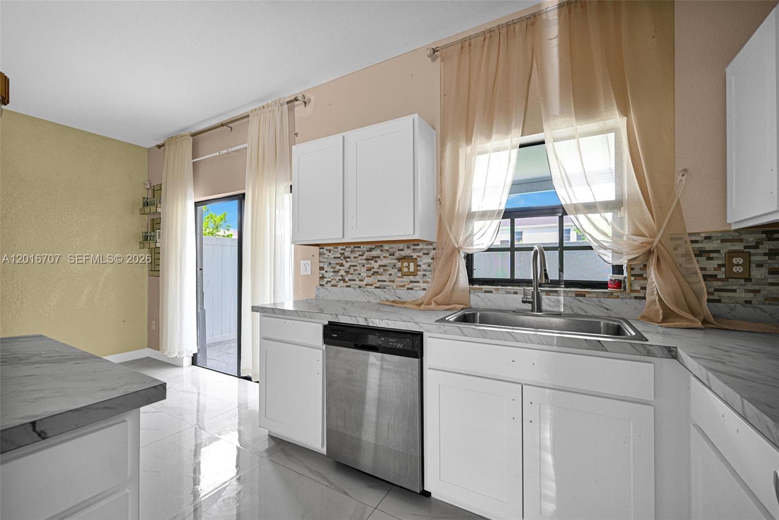 1130 SW 6th Ct, Homestead FL 33034 — 57