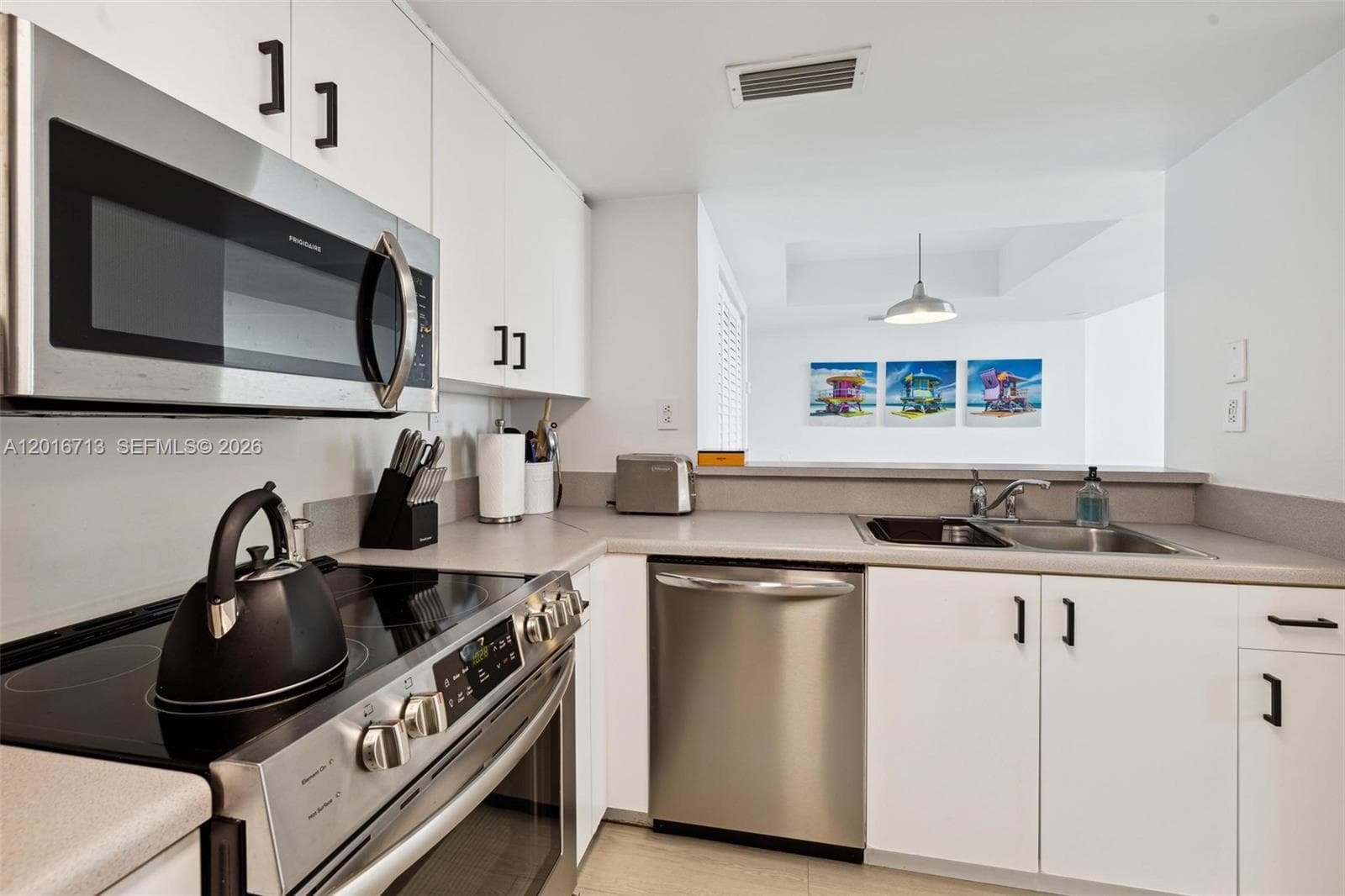 650 WEST AV # 1406, Miami Beach FL 33139 — 14
