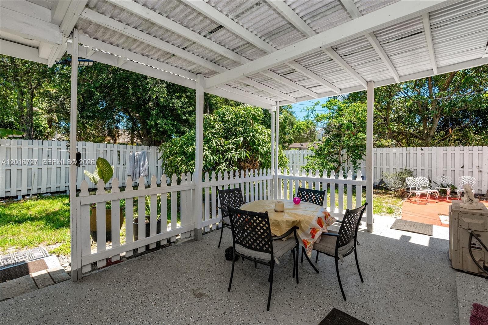 13485 NE 9th Ave, North Miami FL 33161 — 14