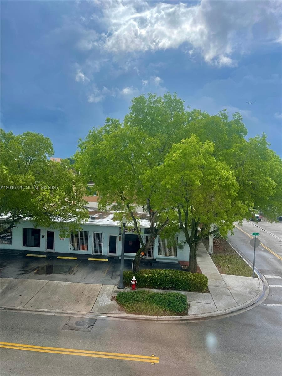 77 E 4th St # A212, Hialeah FL 33010 — 26