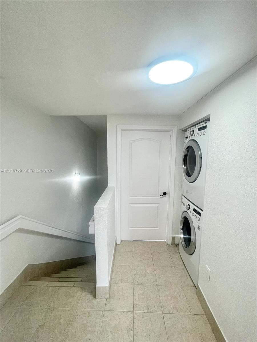 77 E 4th St # A212, Hialeah FL 33010 — 24