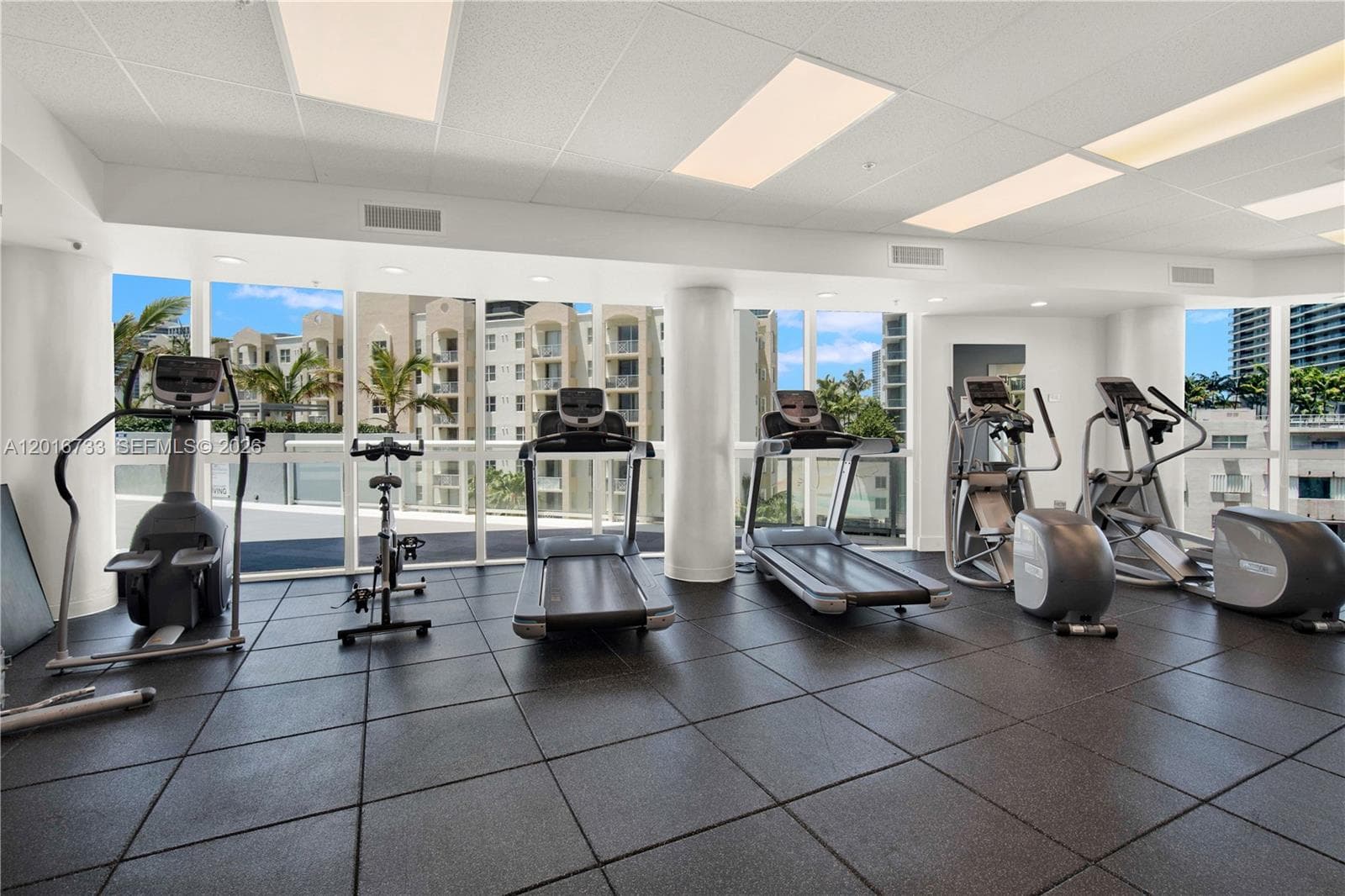 480 NE 30th St # 1102, Miami FL 33137 — 23