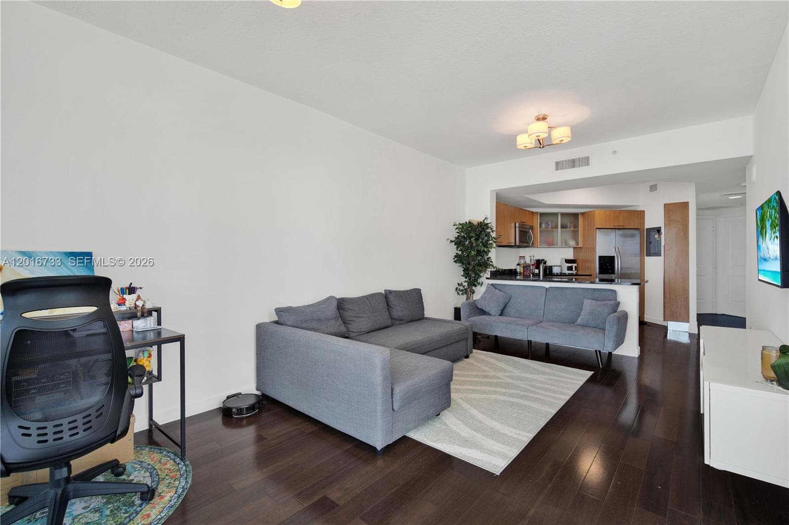 480 NE 30th St # 1102, Miami FL 33137 — 9