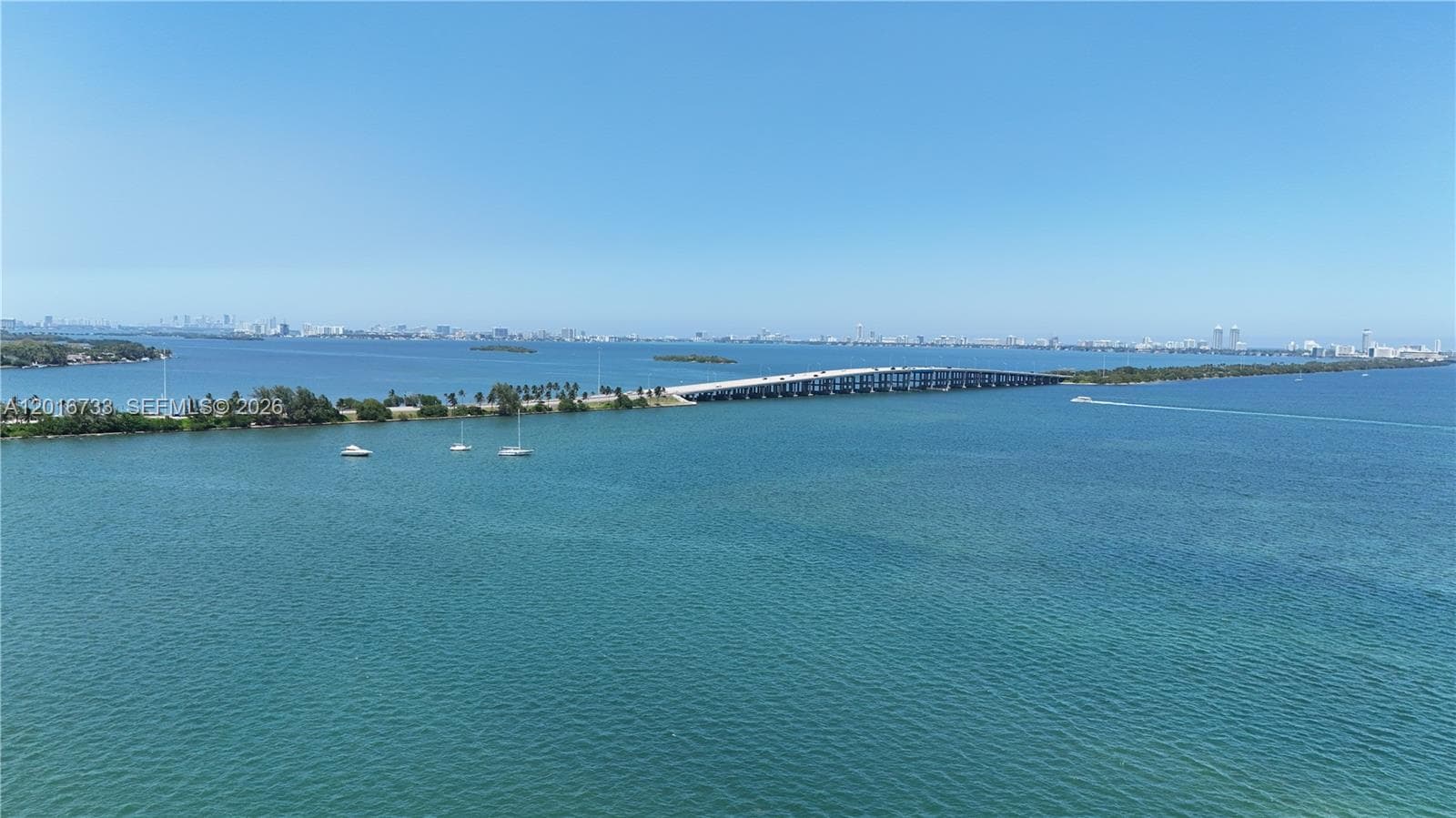480 NE 30th St # 1102, Miami FL 33137 — 29