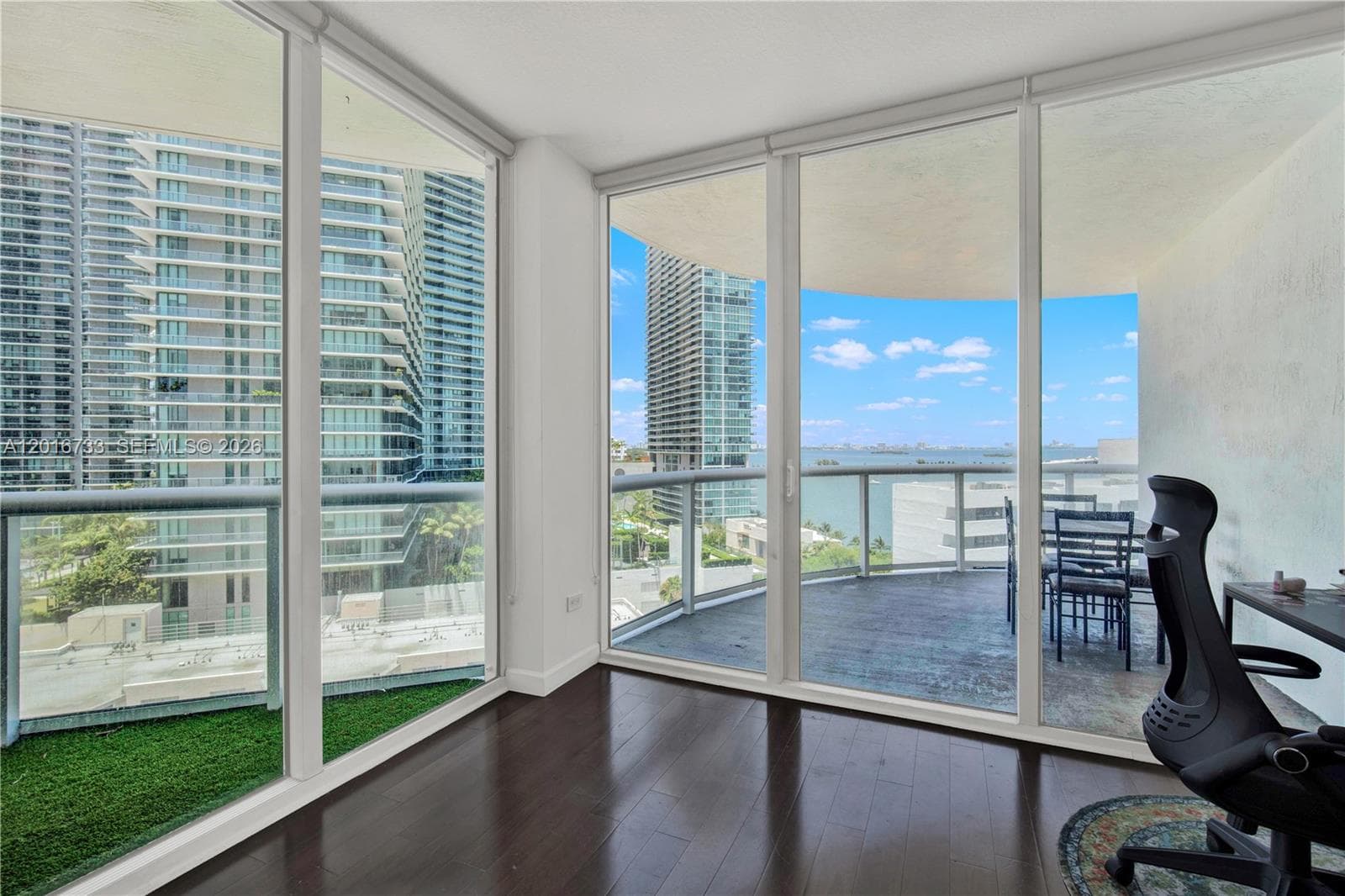 480 NE 30th St # 1102, Miami FL 33137 — 8
