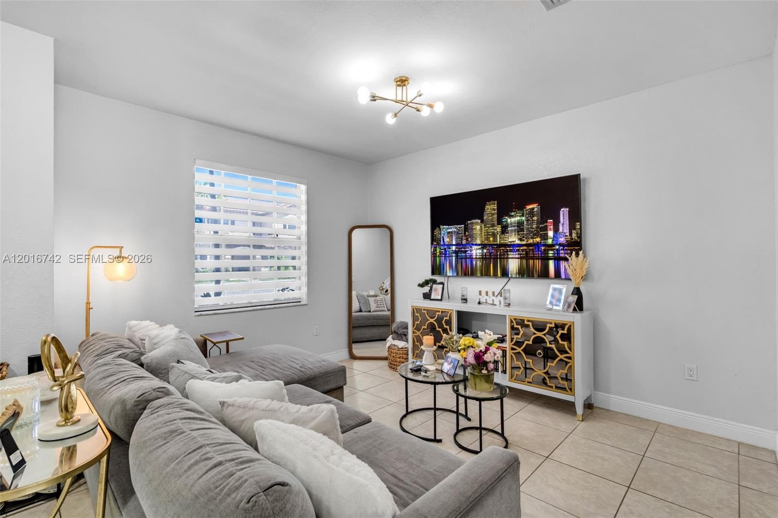 8936 W 35th Ln, Hialeah FL 33018 — 6