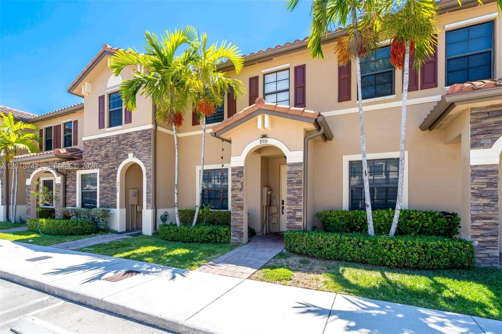 8936 W 35th Ln, Hialeah FL 33018 — 3