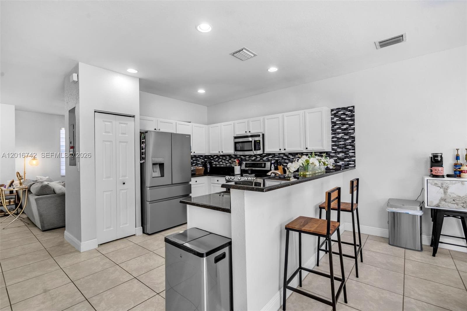 8936 W 35th Ln, Hialeah FL 33018 — 11