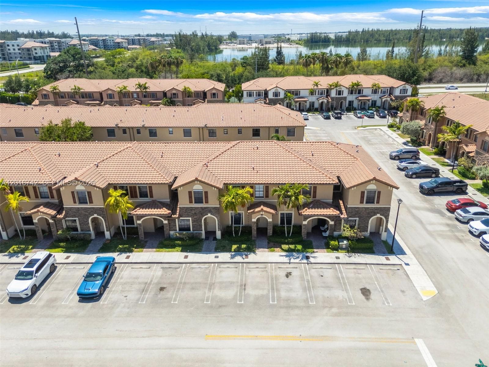 8936 W 35th Ln, Hialeah FL 33018 — 39