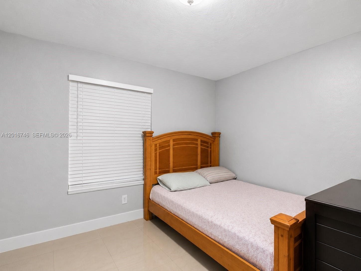 1111 NW 77th St, Miami FL 33150 — 11