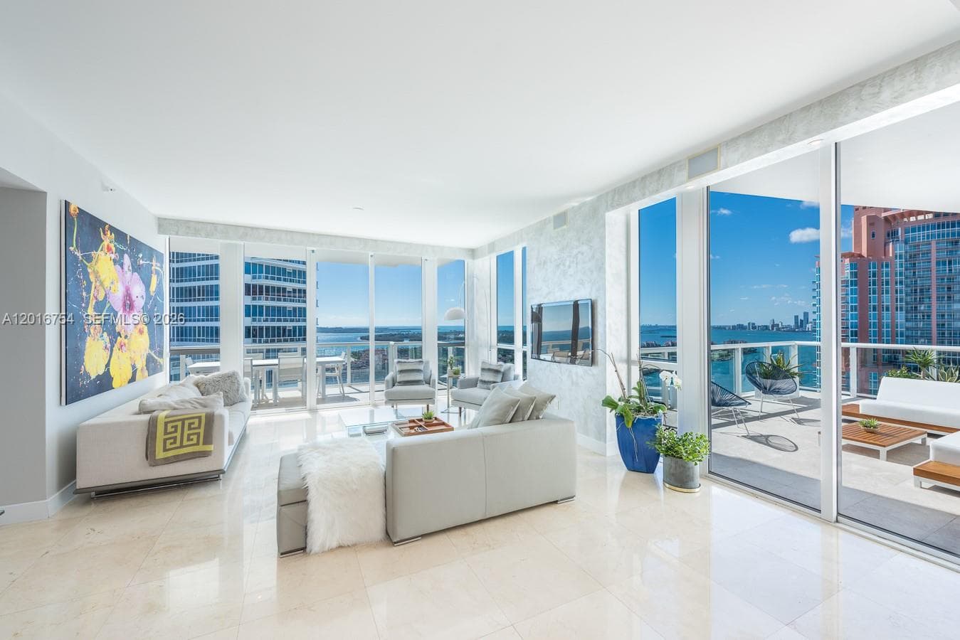 50 S Pointe Dr # 3302, Miami Beach FL 33139 — 6