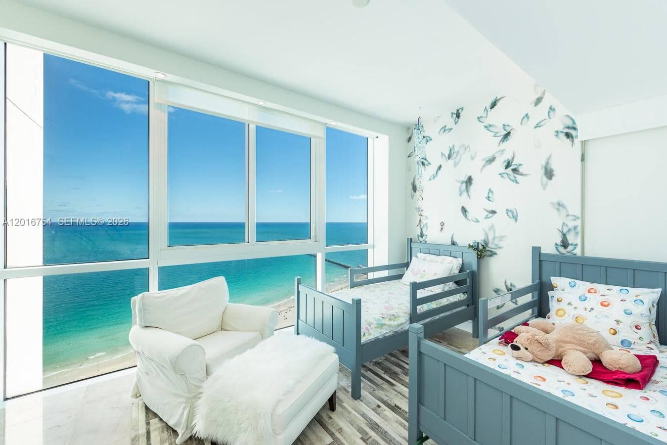 50 S Pointe Dr # 3302, Miami Beach FL 33139 — 16
