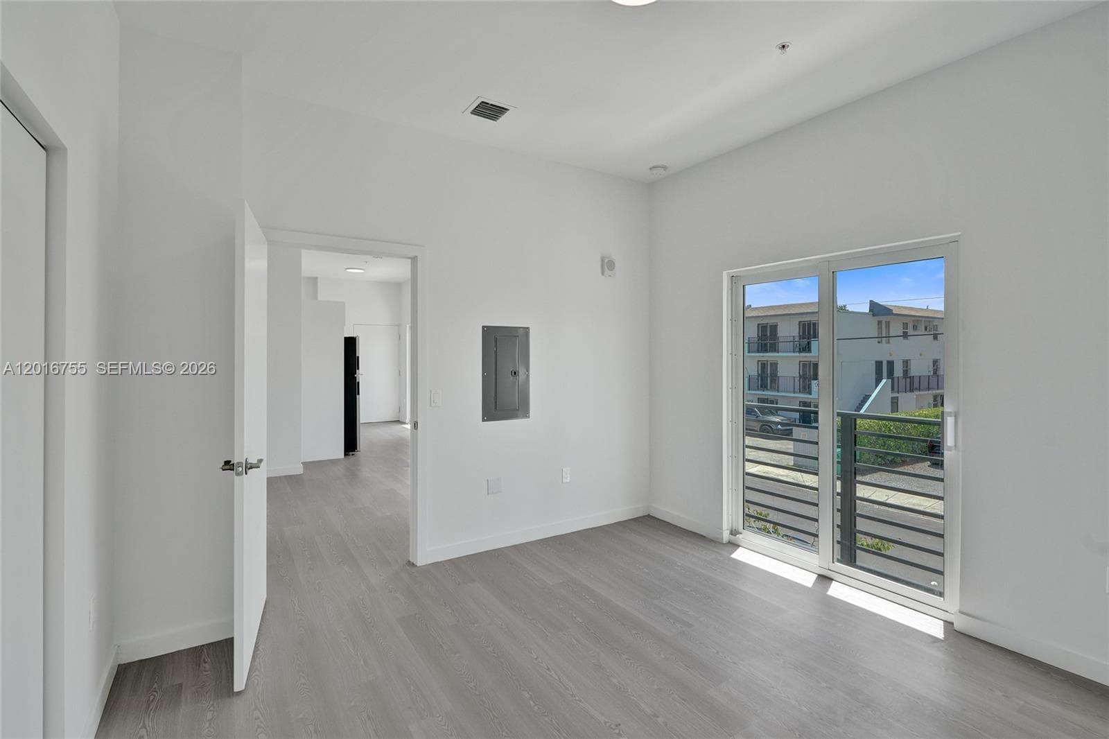 1567 NW 1st St # 8, Miami FL 33125 — 15
