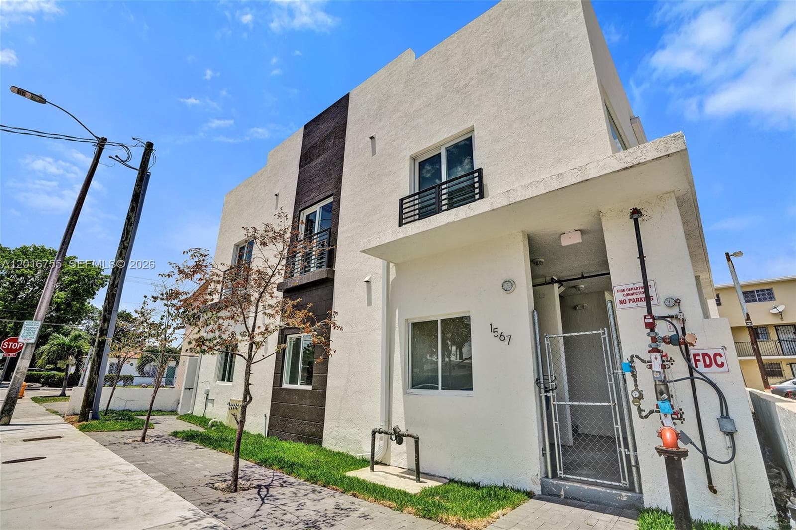 1567 NW 1st St # 8, Miami FL 33125 — 19