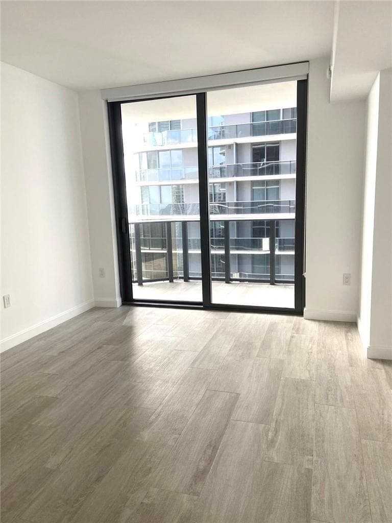 45 SW 9th Street # 3707, Miami FL 33130 — 5