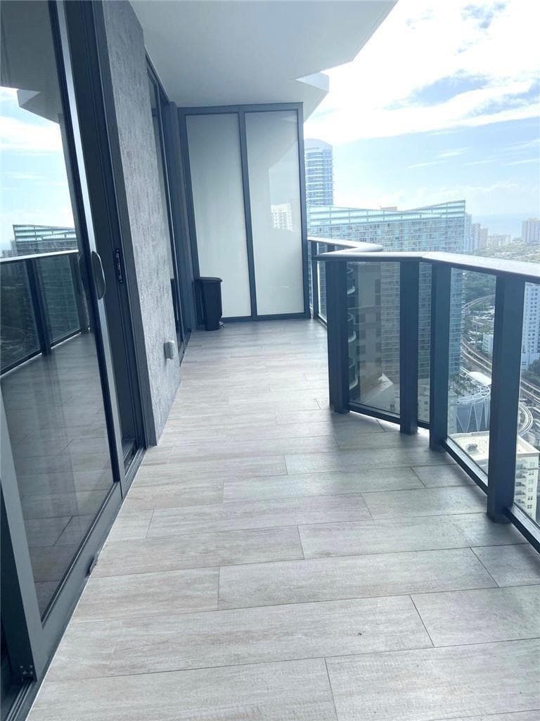 45 SW 9th Street # 3707, Miami FL 33130 — 9