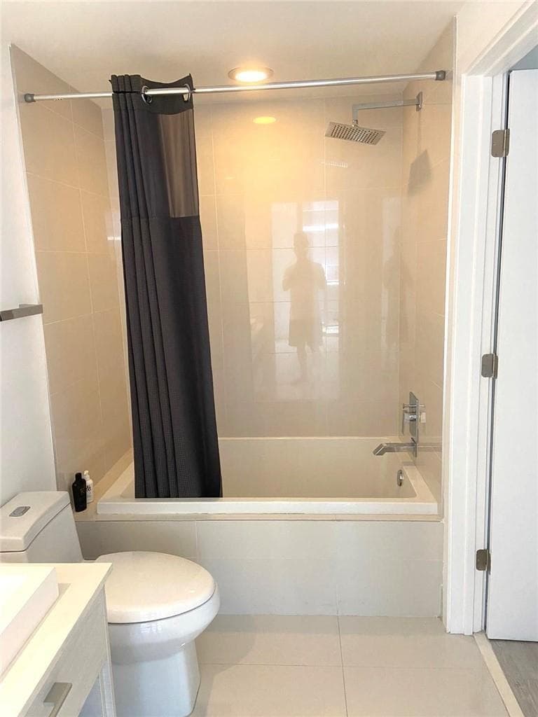 45 SW 9th Street # 3707, Miami FL 33130 — 11