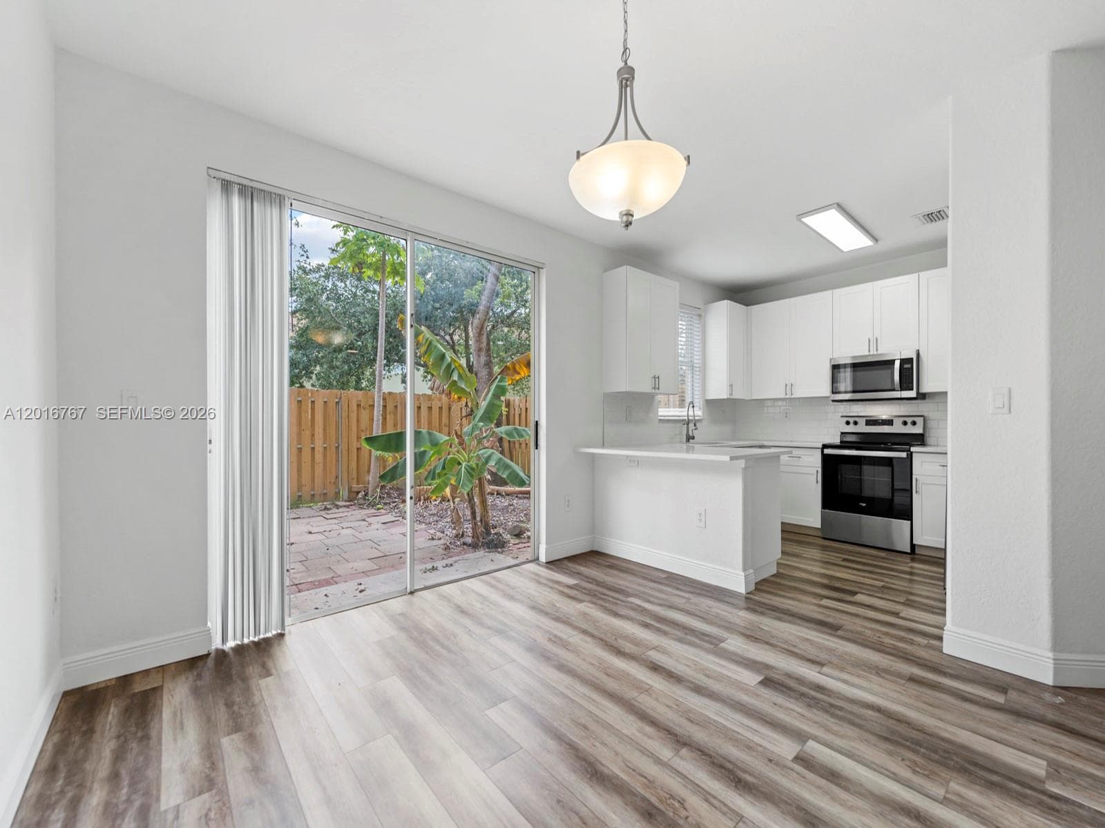 1426 SE 26th Ave, Homestead FL 33035 — 9