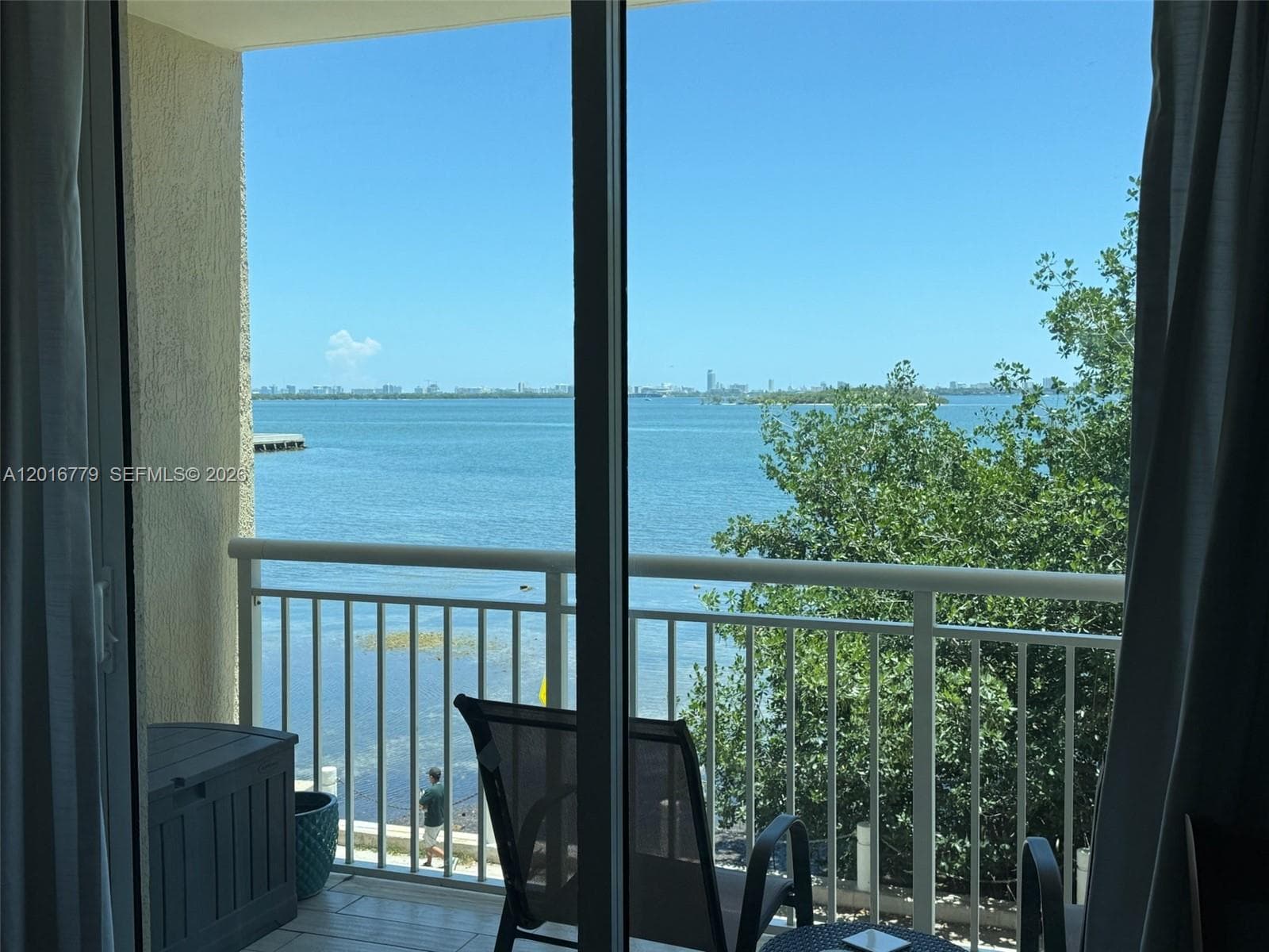 2000 N Bayshore Dr # 220, Miami FL 33137 — 1